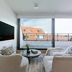 Casiola - Beautiful On A Great Location In * 克诺克－海斯特