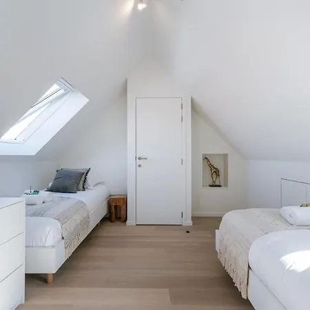 Daire Casiola - Beautiful On A Great Location In *