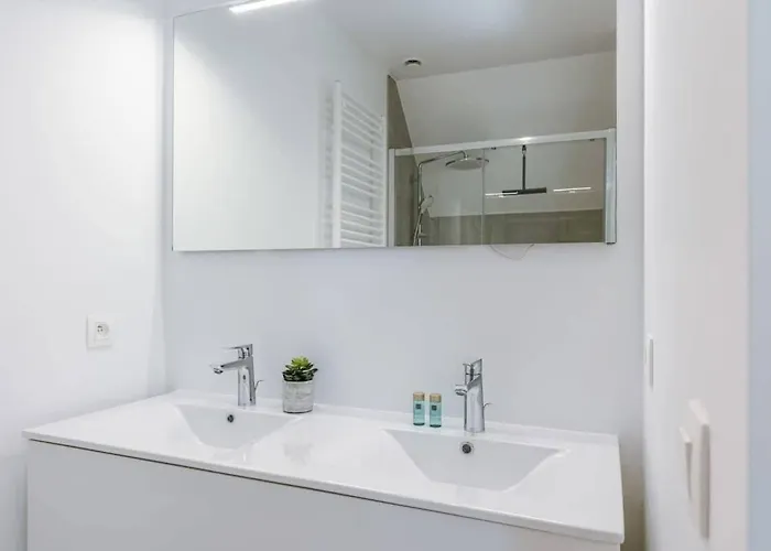 Huswell - Beautiful On A Great Location In Apartament Knokke-Heist